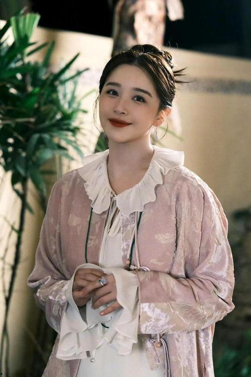 阚清子爆料结婚了吗视频,揭秘明星夫妻甜蜜瞬间  第3张